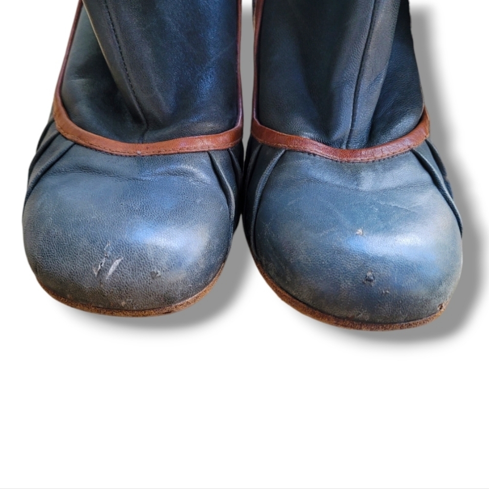 CHIE MIHARA Rosette Boots in Sage Green & Tan 39 - Picture 6 of 11